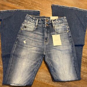 KanCan Chloe High Rise Super Flare Jeans NWT 9/28